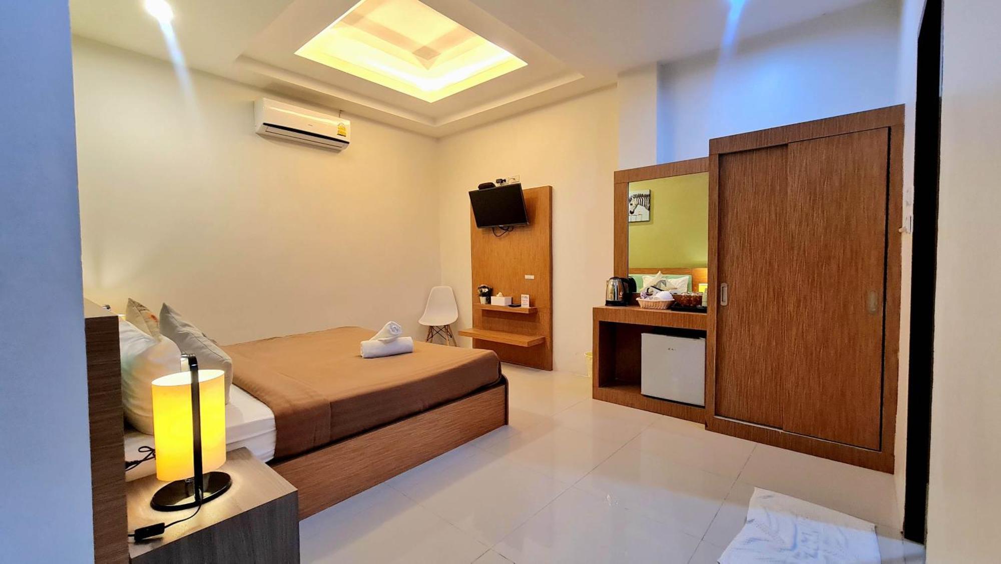 Samed Port View Aparthotel Koh Samet Exterior foto