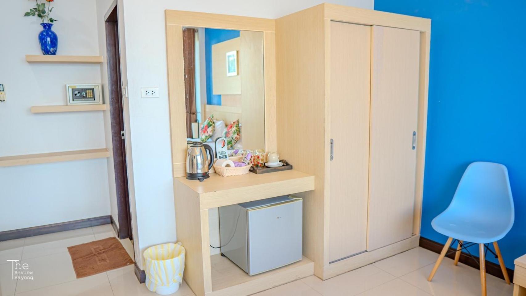 Samed Port View Aparthotel Koh Samet Exterior foto